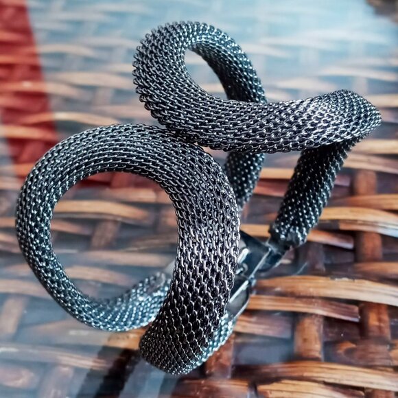 Chunky Alloy Steel Gun Metal Mesh Cuff Infinity Statement Hinge Bracelet - Picture 7 of 10